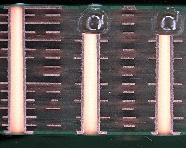 Tħaffir lura PCB riġidu