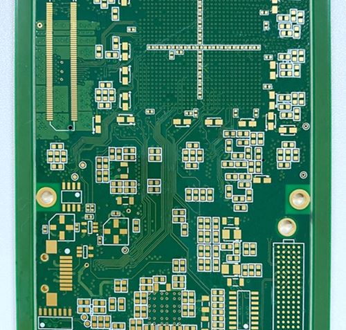 PCB tal-laminazzjoni